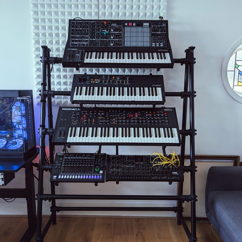 Synth Rack